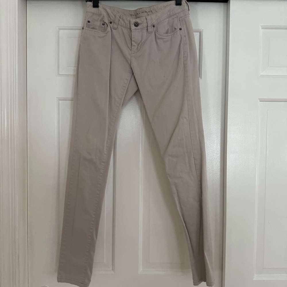 Skinny Pants in Beige